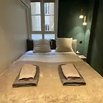 Appartement Design Montorgeuil Louvre